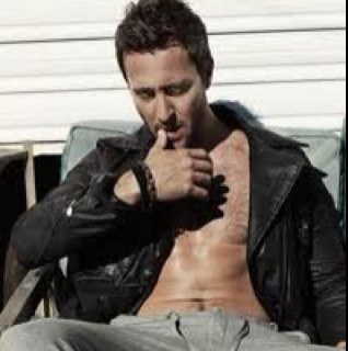 Born to serve. Master: @_darkWhisperer . Mistresses: @fidelitygoddess  (Bi) (RP) #OC