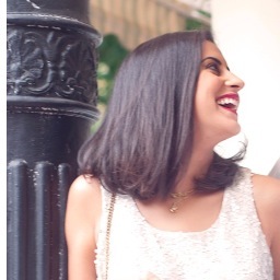 Lebanese/American, #Designer of @MounayDesigns Food, fashion &music passionista. Studied #Fashion in NYC