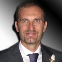 leonardoscinto's profile picture. Legale specializzato in diritto d'impresa con studio in Napoli e Roma - Comm inf Coa Na - Ossessionato da Apple