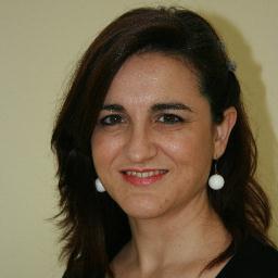 Trabajadora Social y mujer comprometida con el cambio y transformación social de colectivos vulnerables. 

Mi trayectoria comienza en 1998 como voluntaria en