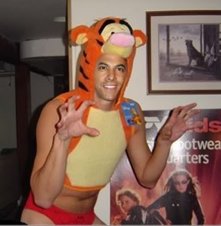 Lol, Marv x