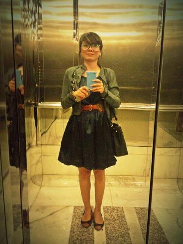 RiffaRiffa's profile picture. I’m a girl. I overreact. I underestimate. I overestimate. I over think everything. I dream big. And when I say I love you, I’m not lying