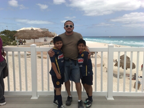 fabito111's profile picture. 