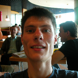 BerendvandenBos's profile picture. BI afgestudeerd bridger, houdt van voetbal, tennis, koken en films/series kijken.