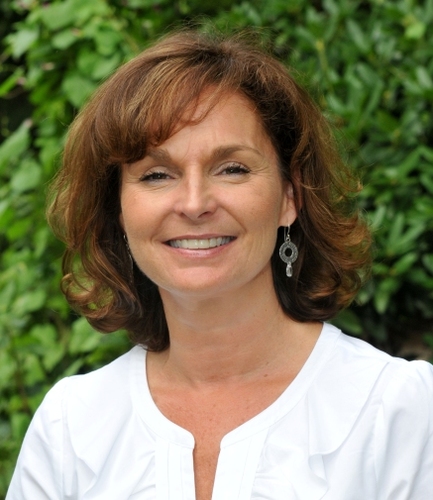 Student Affairs professional who coordinates major events and parent relations outreach for Bridgewater State University.