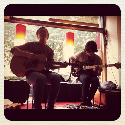 luckyescapade's profile picture. British folk musician living in Stockholm, Sweden.