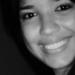 Se quer viver uma vida feliz, amarre-se a uma meta, não às pessoas nem ou coisas. Follow me *: