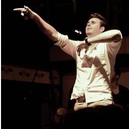 Cantor, 2ª Voz da Dupla @EduardoeRafael , Apaixonado por Viola. #MaisDoceQueCaramelo http://t.co/UcOm7OAjd9 #AOooooowPotência !