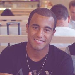 Feito no dia 19/12/2011 dona: @marciacamposf. O sonho pode te dar o que a realidade te nega. Eu te amo @LucasnaRede_ í♥d♥o♥l♥o