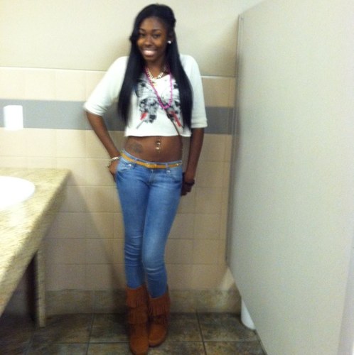 Lookin like a bag of MONEY.Want to know anything else ASK! http://www.modelmayhem/kimmika313 http://t.co/KTJy88ASx2