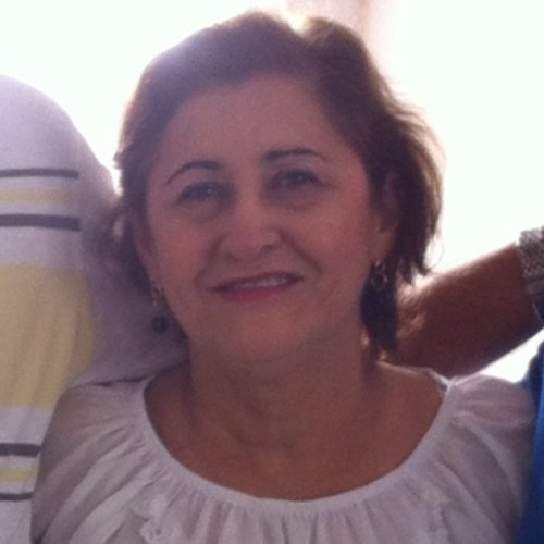 Médica pediatra e neonatologista.