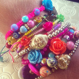 Accessories with a touch of love!