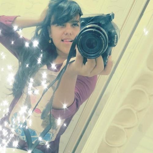 Gemula,obrigada pelos abraços,apoios,conselhos,sorrisos,brigas enfim obrigada por tudo,sinto sua falta :'( te amo muito,muito mesmo ! / @DillyaS
