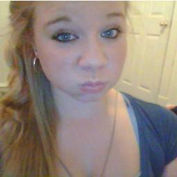 Kayla, January 11, Natural blonde, blue eyes, music lover, sinqlee!;). Wanna get to know me? Message me.❤
