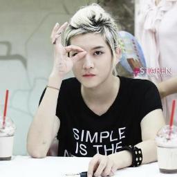 ผมเร็นน้องเล็กวง nu'est ^^ ผมน่ารัก ผมขี้ออ้อน นิสัยดี (ผมหล่อสุดๆๆ)^_____^ ถ้าอยากรู้จักผมมา ฟอลมานะฮะ ^_^