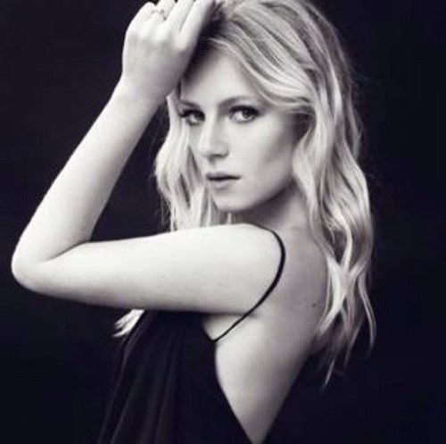 Amy .The younger sister of Andrea ..