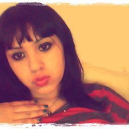ustedes se rien por que soy indiferente y yo me rio de ustedes por que son todos muy iguales