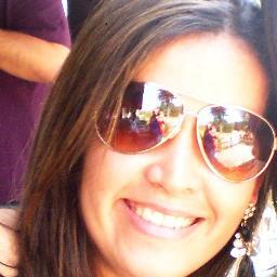 Me cobrou um amor que no momento eu só posso sentir por mim mesma ... Meu amor próprio é tão grande.