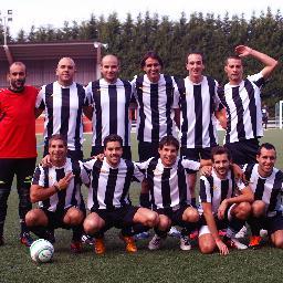 Somos un equipo modesto.Jugamos en la liga metropolitana de Vigo en 2°Division B