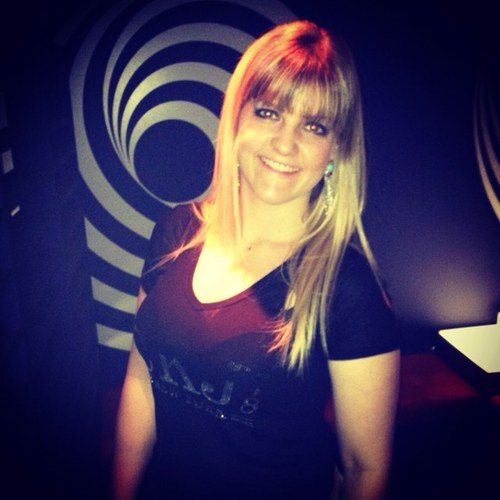 flaviatcastro's profile picture. 