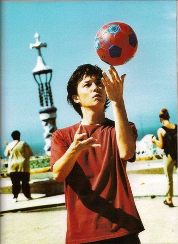 FmhtR's profile picture. 