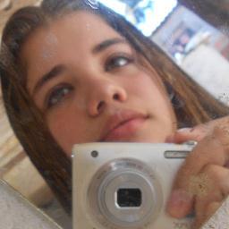# Quuem diiriia quue aa Beelaa ee aa Feeraa foormaariiam noo fiinaal
Uum beelOo casaal # Aa Beelaa ee oo Feeraa é isso que éé amOr :D