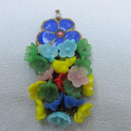 JumbledGems's profile picture. A Traveler, Animal lover, Vintage Jewelry,knitting, and book reader.