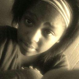 ily_nerd4life's profile picture. 