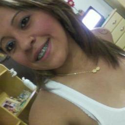 Prima da @_PamFerraz ... Namorando.. prazer!