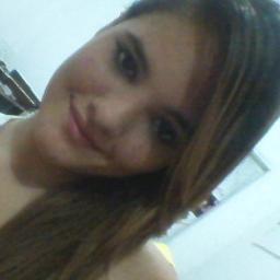Vou escrever mais de um milhão de canções pra você ouvir,que meu amor é seu teu sorriso me faz sorrir,eu vou de marte até a lua se sabe eu já to na sua.! (8'