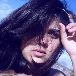 sou filha de Deus e é a ele que devo a minha vida .