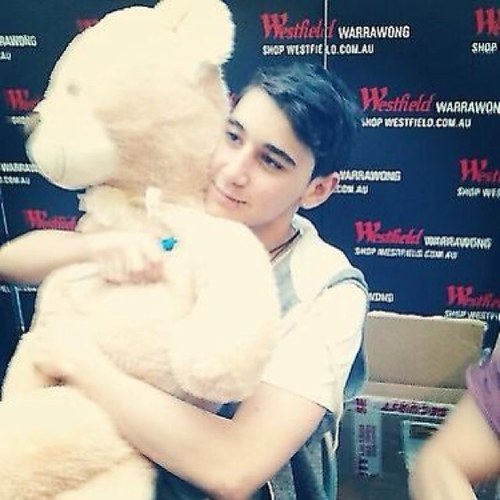 #Directioner #Janoskianator #Belieber Jai Brook follows:)