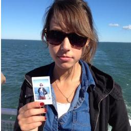 Content Marketer. B[ZU]. YYZ. WAW.