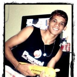 Loirinho fofoz , gente fina *-* aquele tipo de amizade que eu quero levar pra toda vida (L) sem dramas desnecessários só mt Vibe Positiva u-u s2 Haa @_araninhaa