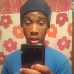 Real ass Westside Cedar Grove ass nigga. From 7100 BG block. My Bae @Kiss_Tellxoxo in a real nigga world. Im on my grown man ass shit. Im 16yrs old, 10/25/12