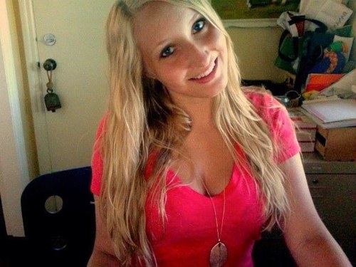 marilynlucasxo's profile picture. 4th year nurse and duck face champion extraordinaire