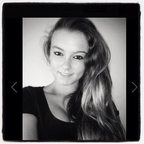 love D | Follow my little sister @xMYNAMEISJAMIE !