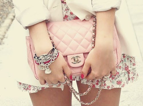 Follow me! Follow backk!         Msn; boeitjeniet@live.nl