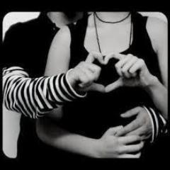 rowansamir2's profile picture. its not hard to love and open you're heart but its hard to leave who you love and be with a broken heart