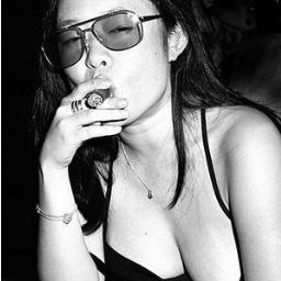 Rien ne sert de parler, agir suffit
Wait & See