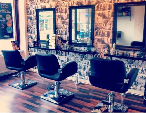 Strands Hairdressing offers you a comfortable & friendly salon experience, here for all your hair colouring and styling needs ✂ 02083008443