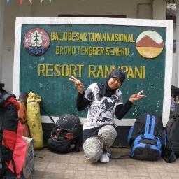 anik_deka's profile picture. I am just ordinary women.