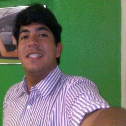 Graduando em DIREITO, 25 anos, Agente de Viagens, Pai de Matheus Henrique, noivo (preparado p/ casar), vivendo a vida e feliz com ela!!!