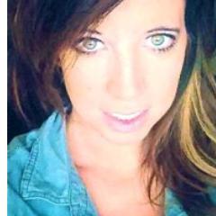 Ashley_Elle's profile picture. eat...pray..love