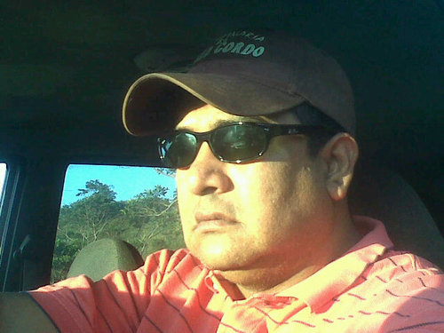 (R) SUBOFICIAL DEL EJERCITO NACIONAL DE COLOMBIA  PROFESIONAL EN MVZ