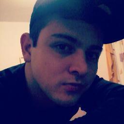 http://t.co/BRdOsrqe perguntem lá, essa é a bio :) kkk