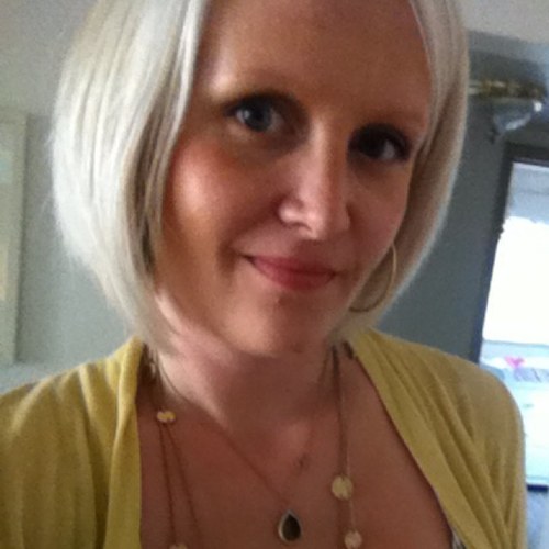 Hey! I am the regional center marketing specialist for Fresno Pacific University! I love indie rock, my fox red lab Dax, hiking with my hubby and reading books!