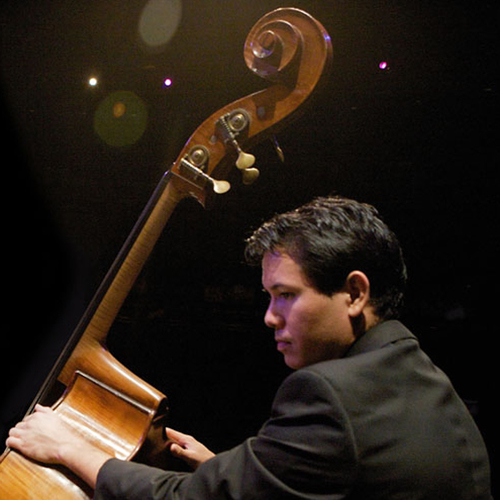 Working in #PublicDiplomacy & #CulturalDiplomacy. Former radio host, NPR tech. Ex-#classical musician. #ChicagoHouse fan. Hapa.