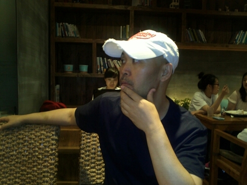 sunmuljoogo's profile picture. 건강을 염려하는 40대 중후반의 건강지킴이 입니다~
건강식품,심혈관질환,비만관리,고혈압,당뇨,중성지방,콜레스테롤 등에 좋은 건강식품을 관리합니다~ http://t.co/jje656sG