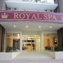 Hotel ROYAL SPA (4*) nalazi se u centru Banje Koviljače na samom ulazu u najlepši banjski park u Srbiji, idealno je mesto za odmo - oaza mira, tišine i luksuza.